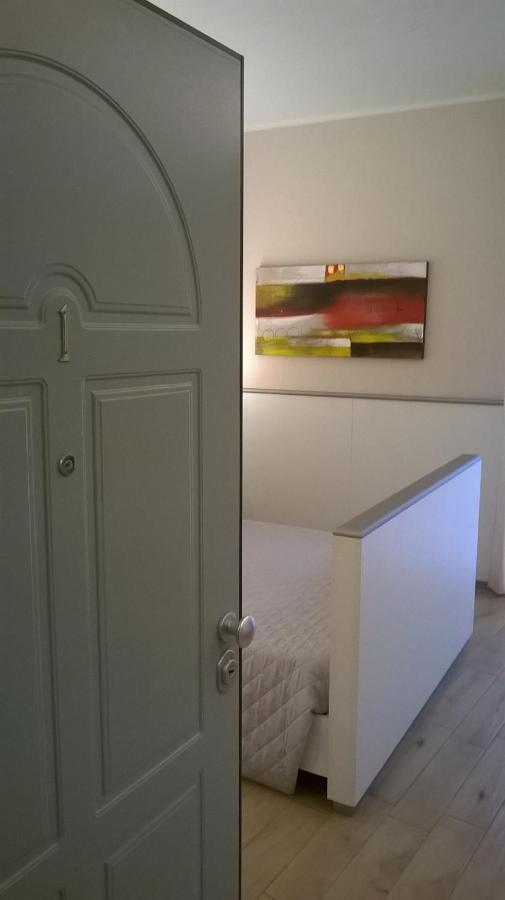 Monolocale Di Via Mameli Apartamento Verona Exterior foto
